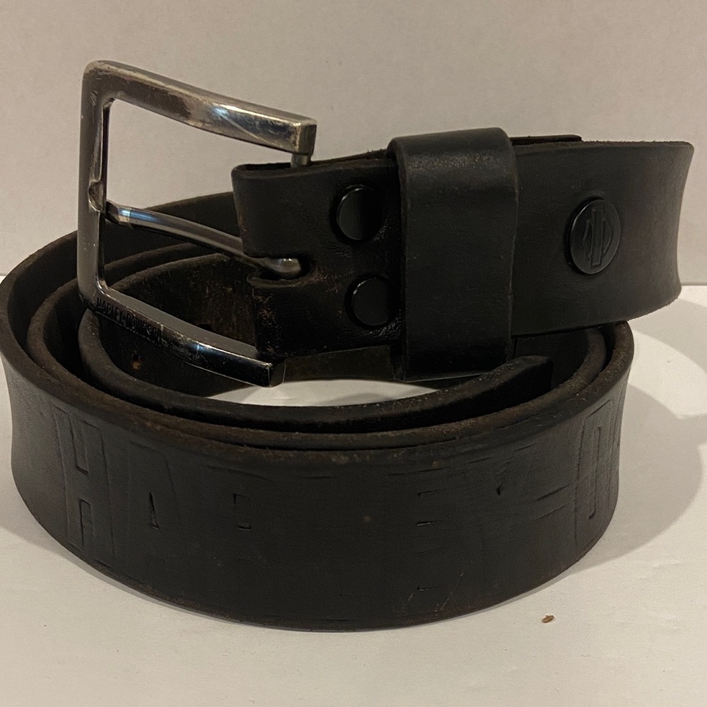 Harley Davidson Black On Black Embossed Full Grain Leather Belt Gunmetal Buckle
